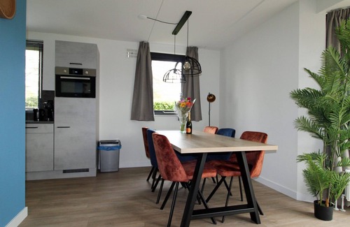 Ewijk House | 't Broeckhuys Lakeview VIP Bungalow 6p Nr 15