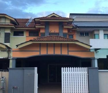 Perkampungan Bukit Ubi House | T House Nearby Kuantan East Coast Shopping Mall