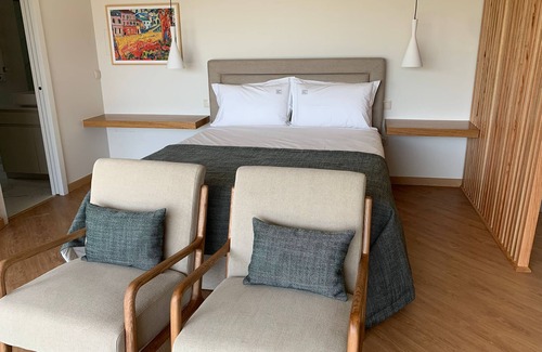 Peso da Regua Apartment | T0 com Vista Rio inserido em propriedade com Piscina e Court tennis