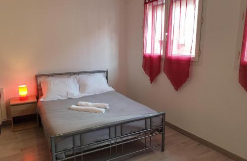 Tarbes Apartment | T1 Bis centre villeTarbes (logement entier)