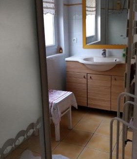 Anglet Apartment | T1 ou T2 dans villa avec jardin proche Biarritz