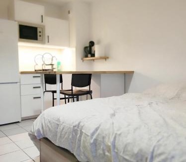 Costieres Apartment | T1 rénové à Nîmes