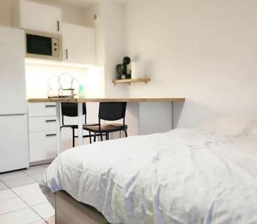 Costieres Apartment | T1 rénové à Nîmes
