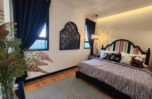 Saen Suk Villa | T1-Tuscany Private Pool Villa-บางแสน