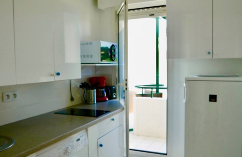 Biarritz Apartment | T2 52m2, 10 mn walk from the beach, quiet location, large terrace