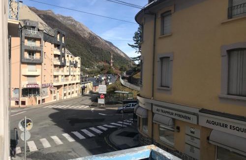 Cauterets Apartment | T2 + alcove 4 pers au pied du télécabine avec parking couvert