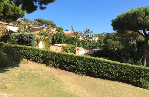 La Nartelle Apartment | T2 apartment in Residence 300m from the beach nice sea view