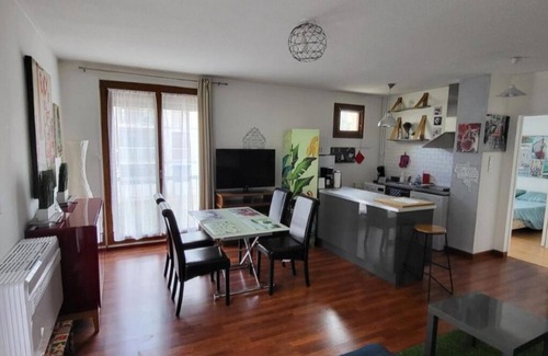 Avignon City Centre Apartment | T2 Avignon Climatisé Intra Muros Spacieux et Lumineux