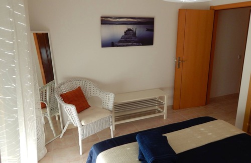 Montes de Alvor Apartment | T2 Bemposta II: 5 minutes from the beaches and downtown