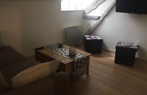 Centre Ville Apartment | T2 comfortable and cozy, Bosquet-Beaumont sector