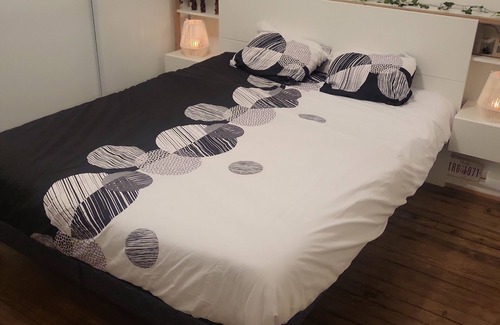 Alencon Apartment | T2 Cosy Calme au RDC Parking Privé TV 165 cm Netflix/wi-fi