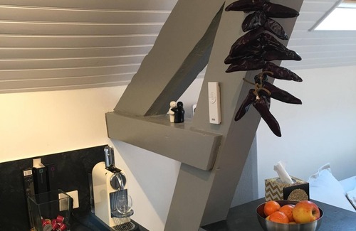 Biarritz Apartment | T2 COTE DES BASQUES, FACING THE OCEAN - Sheets + towels provided