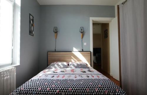 Aulnoy-lez-Valenciennes Apartment | T2 de charme N3 Valenciennes Netflix, Wifi,