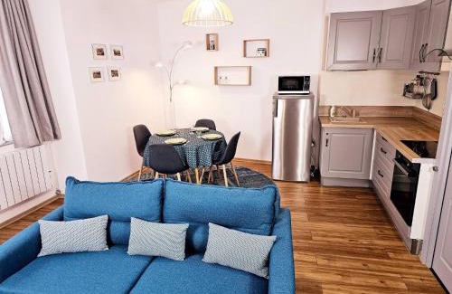 Millau Apartment | t2 hardy