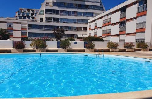 La Grande-Motte Apartment | T2 LE CLUB Wifi Clim Piscine - Centre ville - ROSSIconciergerie - Linge inclus