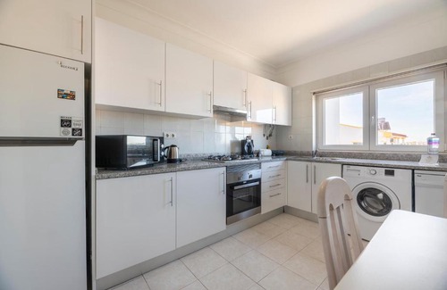 Penina Apartment | T2 Oásis Parque, Piscinas, Jacuzzi e ténis!