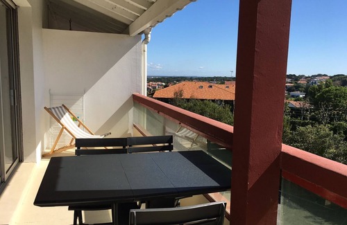 Anglet Apartment | T2 refurbished with large terrace and open view, beaches on foot