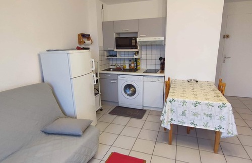 Port-Vendres Apartment | T2, sea view and parking.