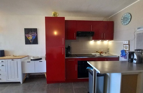Miramar Apartment | T2 Swimming pool Wi-Fi Loggia Parking 250m Miramar beach