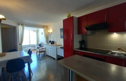 Miramar Apartment | T2 Swimming pool Wi-Fi Loggia Parking 250m Miramar beach