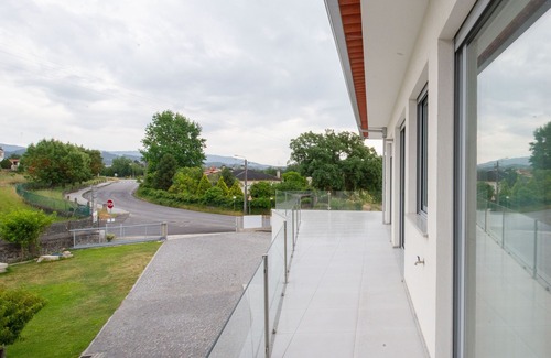 Santa Comba Apartment | T2 Villa Douro Sun House AL Ponte de Lima