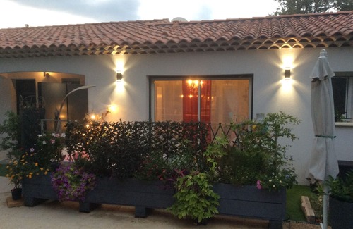 Camps-la-Source Villa | T2 Villa wing + jacuzzi