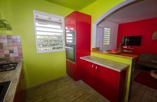 Lamentin House | T3 Alamanda - Super gîte with pool view