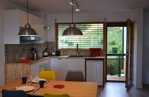 Evian-les-Bains Apartment | ⭐️⭐️⭐️ T3 apartment - superb lake view, close to the center, thermal baths, pier