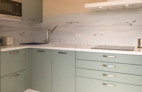 Larmor-Plage Apartment | T3 Apt, terrace, parking, 50m beach, near shops