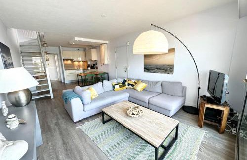 Kerroch Apartment | T3 Duplex Vue mer 180 sur le port de Lomener