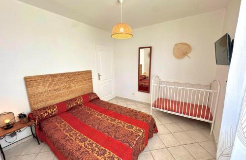 Pomerols Apartment | T3 en 3 étoiles de plain-pied, climatisé, terrasse, jardinet et parking, très calme