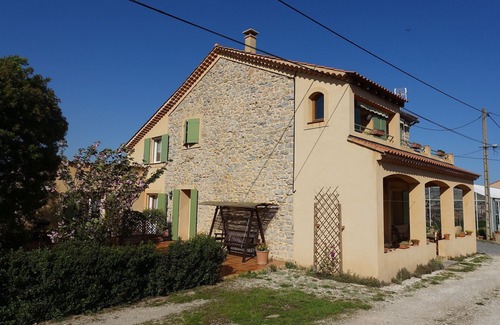 Hyeres House | T3 - Ground floor of a charming house, quiet in the countryside, 3km from the beaches.