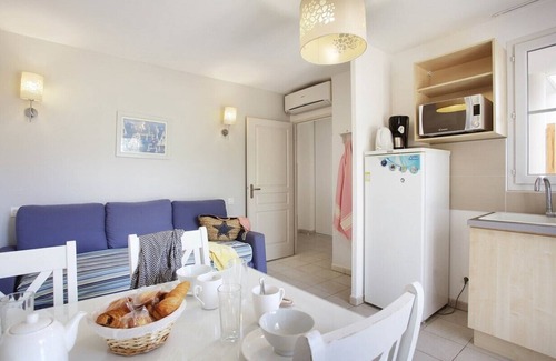 Cabries Apartment | T3 Meublé Avec Terrasse à Cabriès - Résidence Service Avec Piscine & Golf