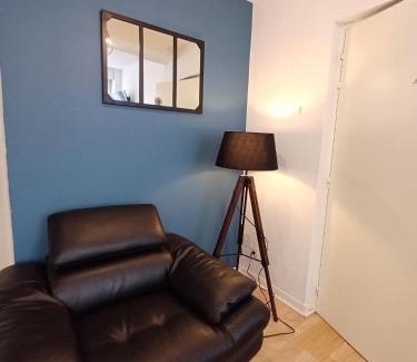 Agen Apartment | T3 proche gare, 2chs, 3lits, wifi, parking