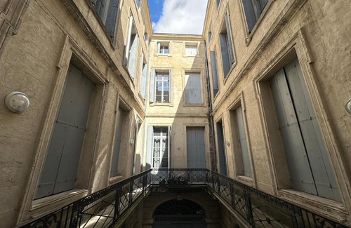 Montpellier City-Centre Apartment | T3 rénové, au calme, plein centre et climatisé