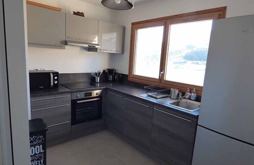 Savines-le-Lac Apartment | T3 SAVINES THE LAKE . VIEW ON LAKE AND MOUNTAINS