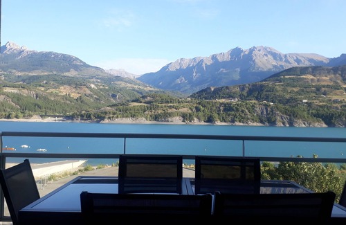 Savines-le-Lac Apartment | T3 SAVINES THE LAKE . VIEW ON LAKE AND MOUNTAINS