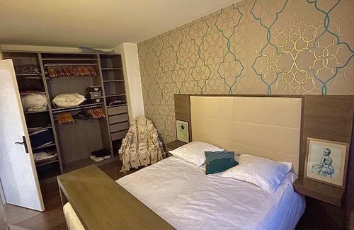 Croix de Pierre Apartment | T3 - Toulouse ( 75m2 )