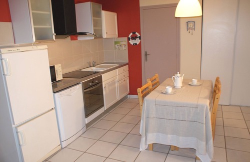 Le Conquet House | T3 villa with heated pool, 100m from the beach located in Le Conquet