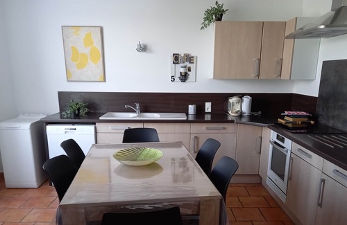 Sauve Apartment | T3 VUE SUR Riviere Tout Confort Neuf - Parking Prive