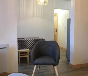 Genos Apartment | T4 neuf, 3 chbres et canapé-lit, pied des pistes
