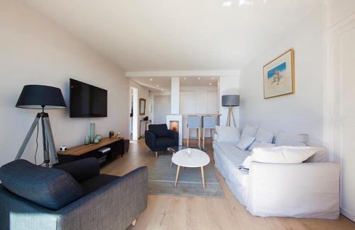 Bourg-l'Eveque Apartment | T4 refait à neuf Rennes, 3 ch. parking, 2 balcons.
