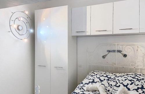 Condom Apartment | T6 Unique, Chic and Artistic with large terrace