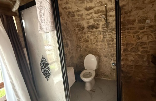 Eyyubiye Hotel | Taştepeler Konak