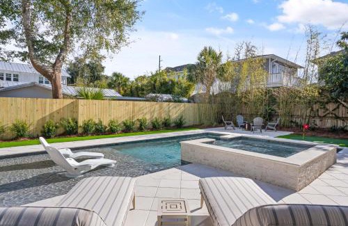 East Beach House | Tabbystone Cottage - 4323 Fourteenth Street