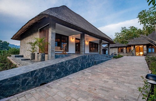 Fort Portal Cabin | Tabebuia Spa & Safari Resort