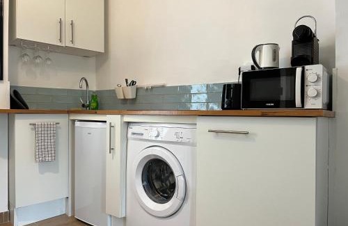 Thiers Apartment | TABI APPART ,MODERN CHIC vs FREE PARKING,WIFI,DRAPS