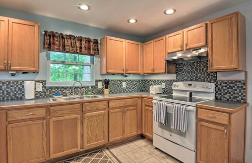 Arrow Point Cottage | Table Rock Lake Retreat < 1 Mi to Boat Launch
