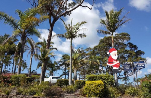 Lake Tabourie Hotel | Tabourie Lake Motor Inn