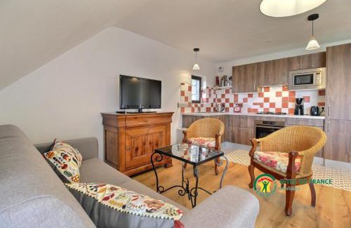 Locmariaquer House | Tadorne de belon